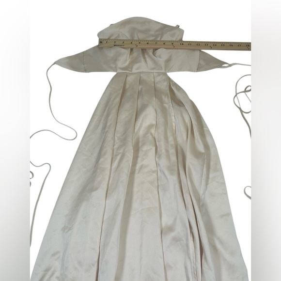 Hello Molly Elegant Cream Maxi Dress. Size XS. - Picture 6 of 10
